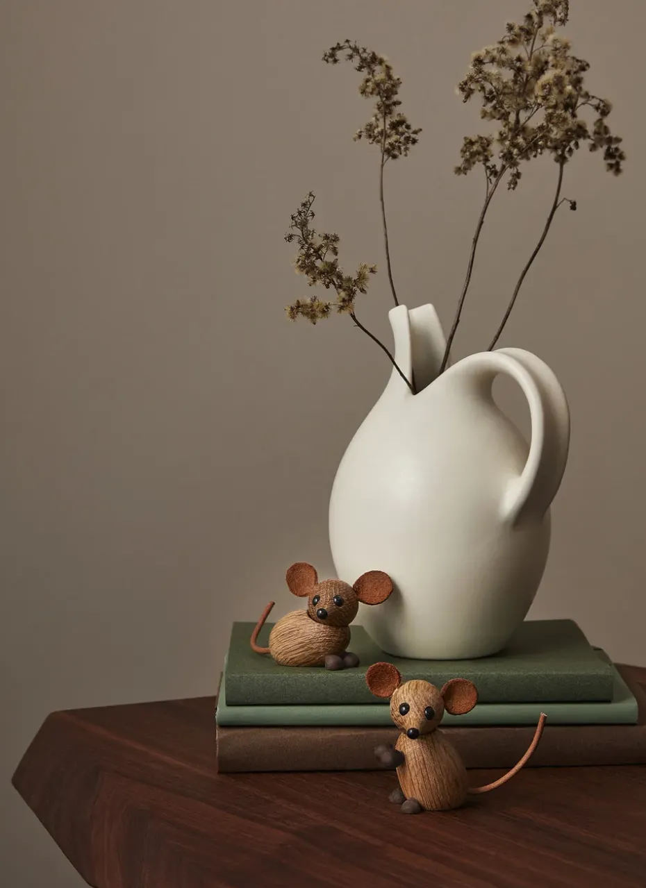 Adorno The city mouse ratón, Roble