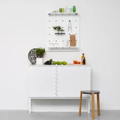 Aparador Story, Blanco, tablero de mármol blanco, base blanca