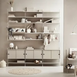Cabinet con puertas correderas String, Fresno teñido de negro, 78x20 cm