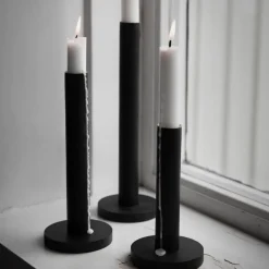 Candelabro Ernst madera negra, 20 cm