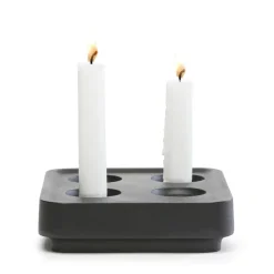 Candelabro Stumpastaken Fyran, negro