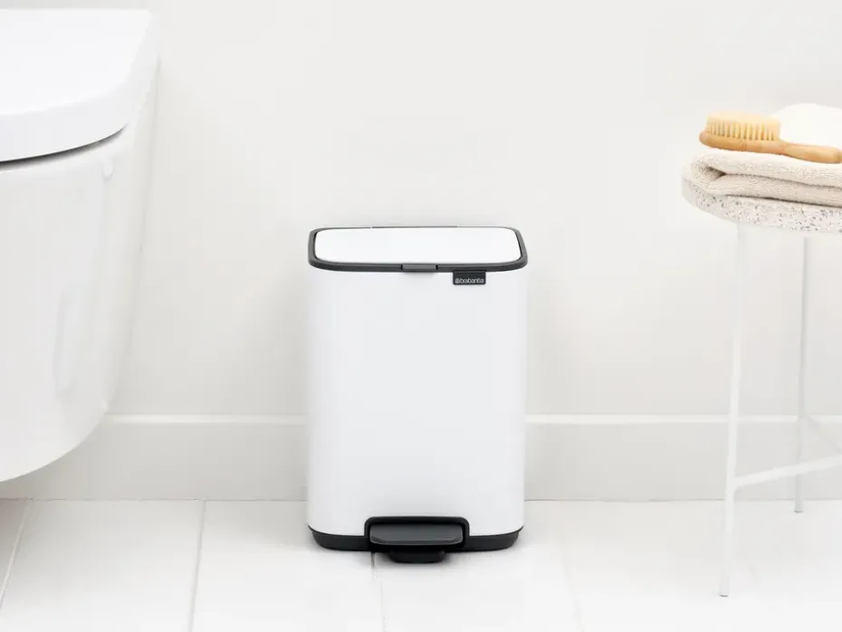 Cubo de basura con pedal Bo 4 L, Blanco