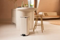 Cubo de basura con pedal Bo 30 L, Beige suave