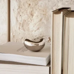 Decoración Sculptural, Acero inoxidable