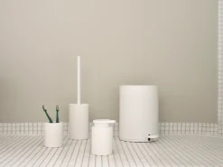 Escobilla de baño Karma, White