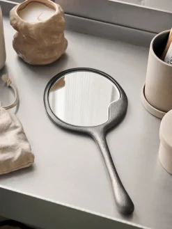 Espejo de mano Lava, Aluminio ennegrecido