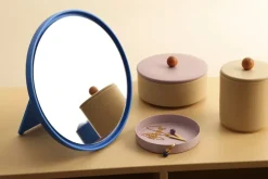 Espejo de mesa Mirror Mirror Ø21 cm, Cobalt blue