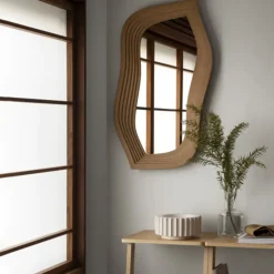 Espejo Mirror, Chapa de roble
