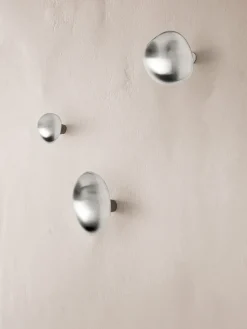 Gancho Chanterelle, Brushed stainless steel